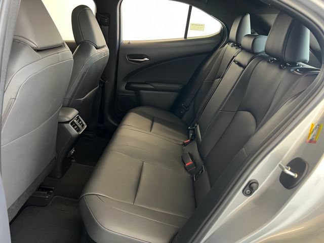Used 2025 Lexus UX 300h FWD w/ Accessory Package (Z2) image 30