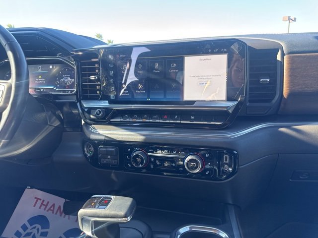 Used 2023 Chevrolet Silverado 1500 High Country w/ Technology Package image 13