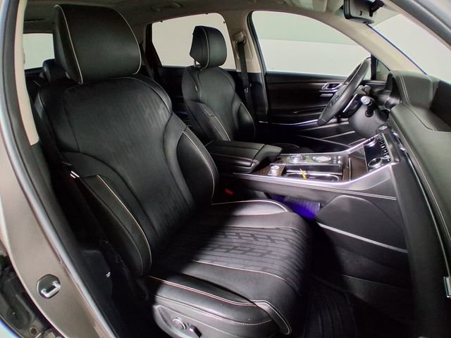 Used 2021 Genesis GV80 2.5T w/ Prestige Package 05 image 16