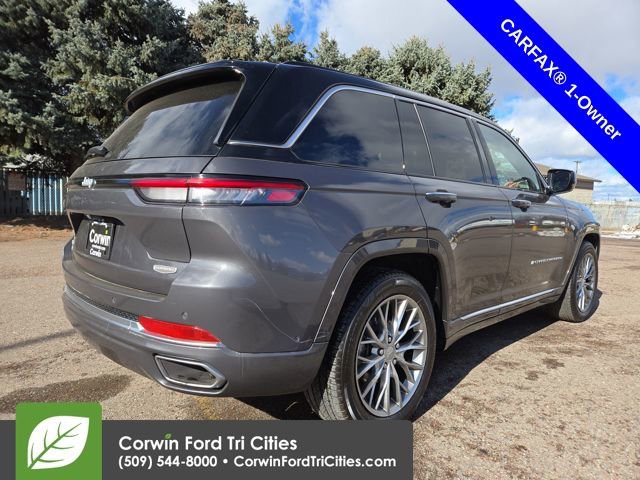 Used 2024 Jeep Grand Cherokee Summit AWD/4WD image 12