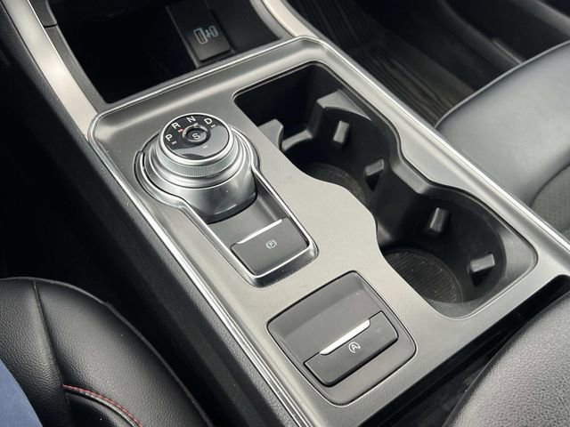 Certified 2024 Ford Edge ST-Line image 7