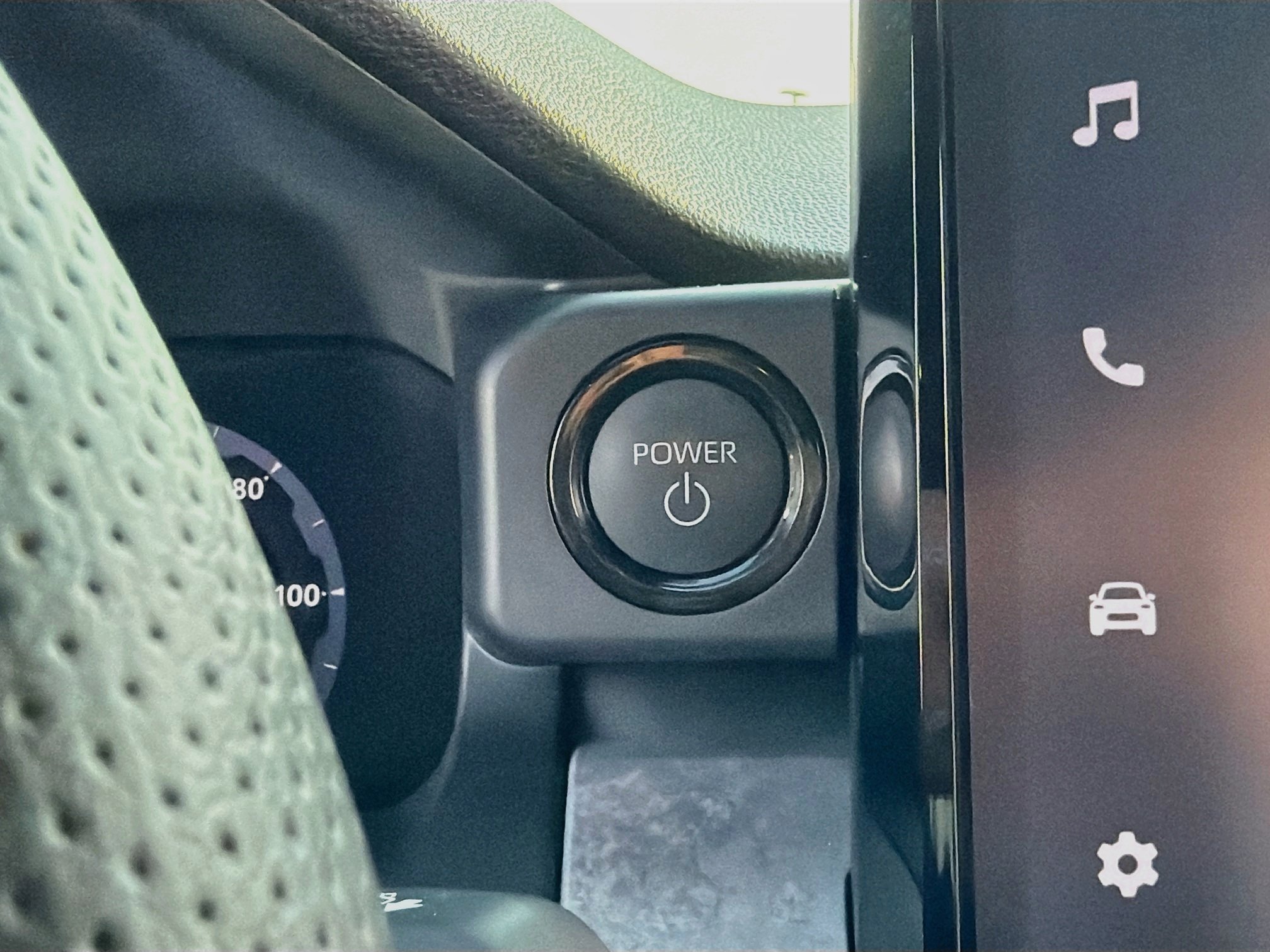 Certified 2025 Toyota Tacoma 4x4 Double Cab Hybrid image 18