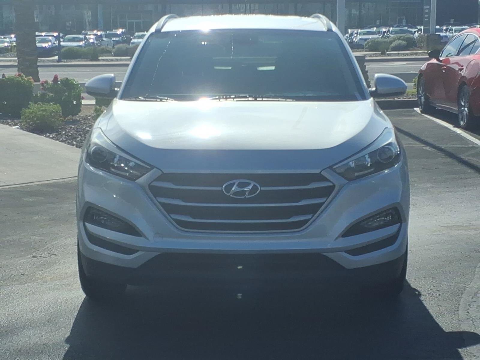 Used 2017 Hyundai Tucson SE w/ SE Popular Package 02 FWD image 2