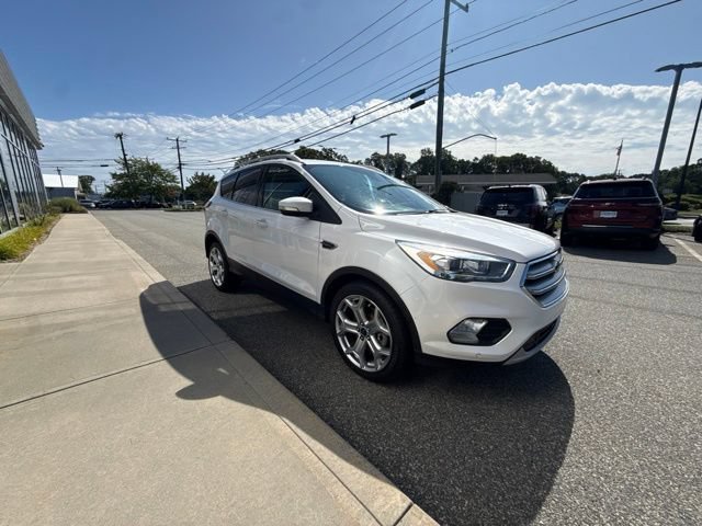 Used 2019 Ford Escape Titanium FWD image 8