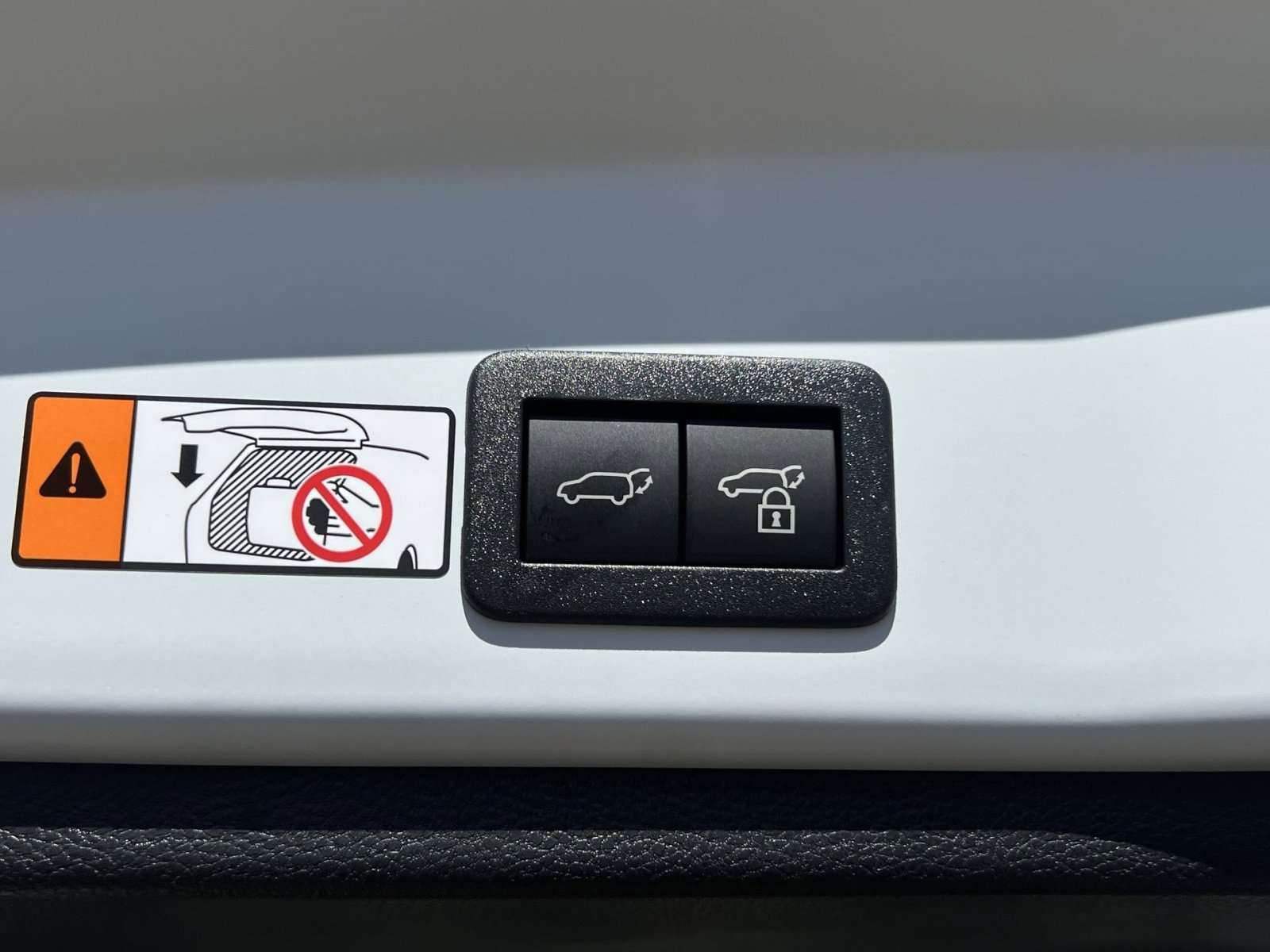 New 2026 Toyota Corolla Cross XSE w/ Convenience Package image 27