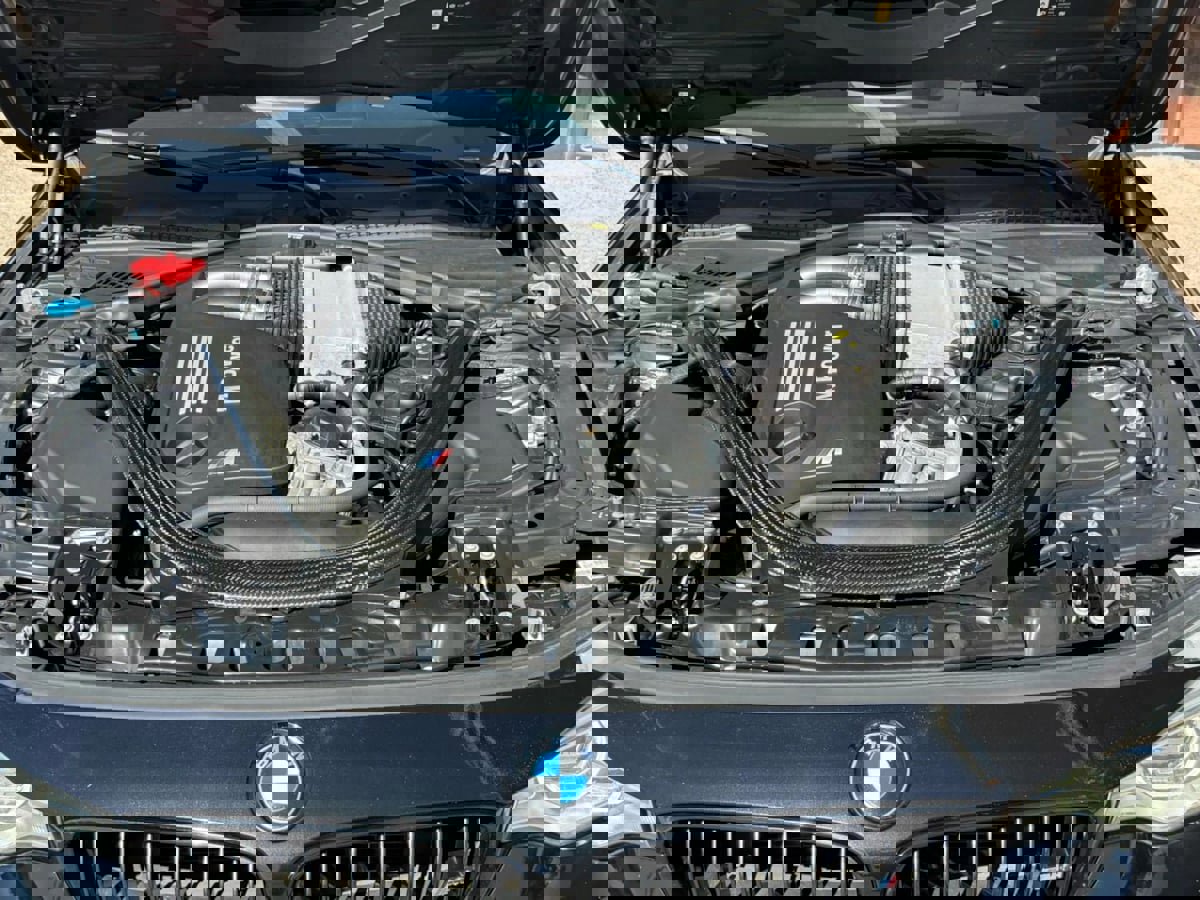 Used 2017 BMW M4 Coupe image 23