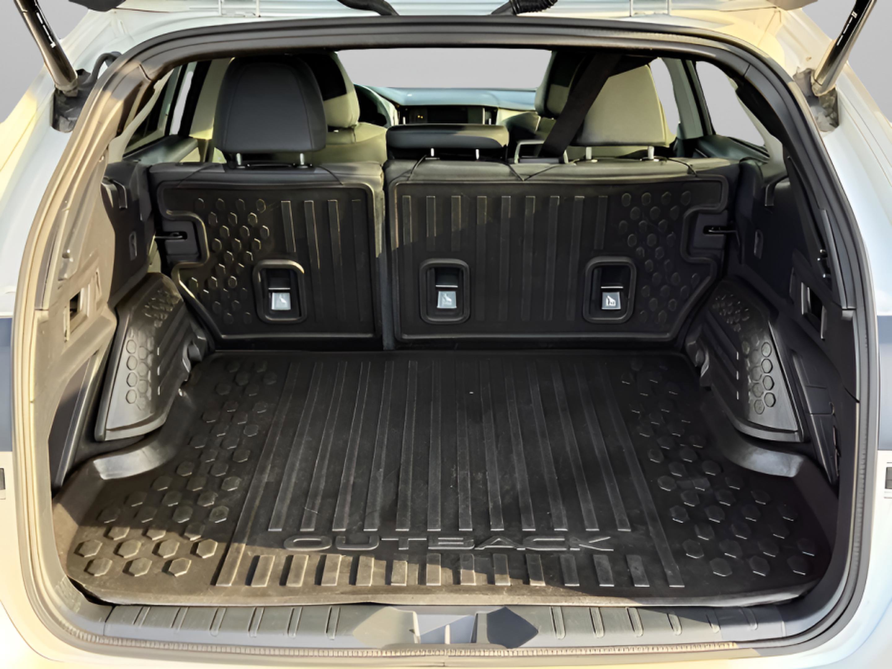 Used 2023 Subaru Outback Onyx Edition XT w/ Popular Package #2 image 8