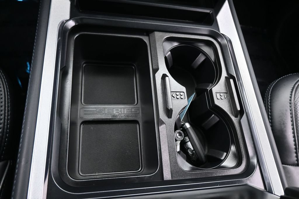 Used 2026 Ford F350 Platinum w/ FX4 Off-Road Package AWD/4WD image 32