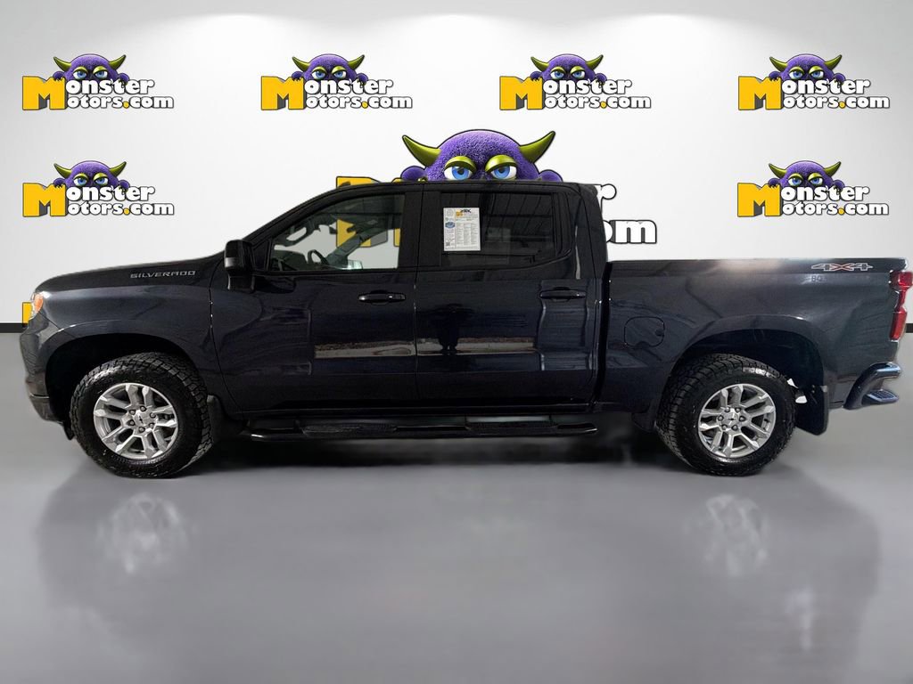 Used 2023 Chevrolet Silverado 1500 RST AWD/4WD image 7