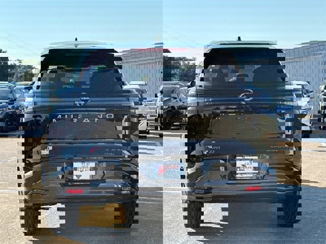 New 2026 Nissan Murano Platinum image 8