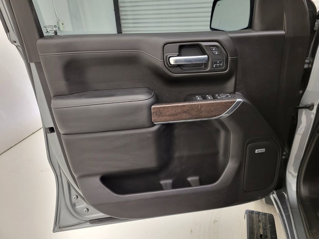 Used 2022 GMC Sierra 1500 Denali w/ Denali Premium Package image 38