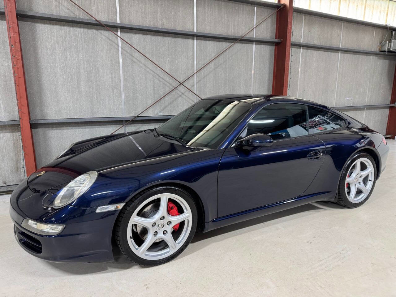 Used 2006 Porsche 911 Carrera S RWD image 3