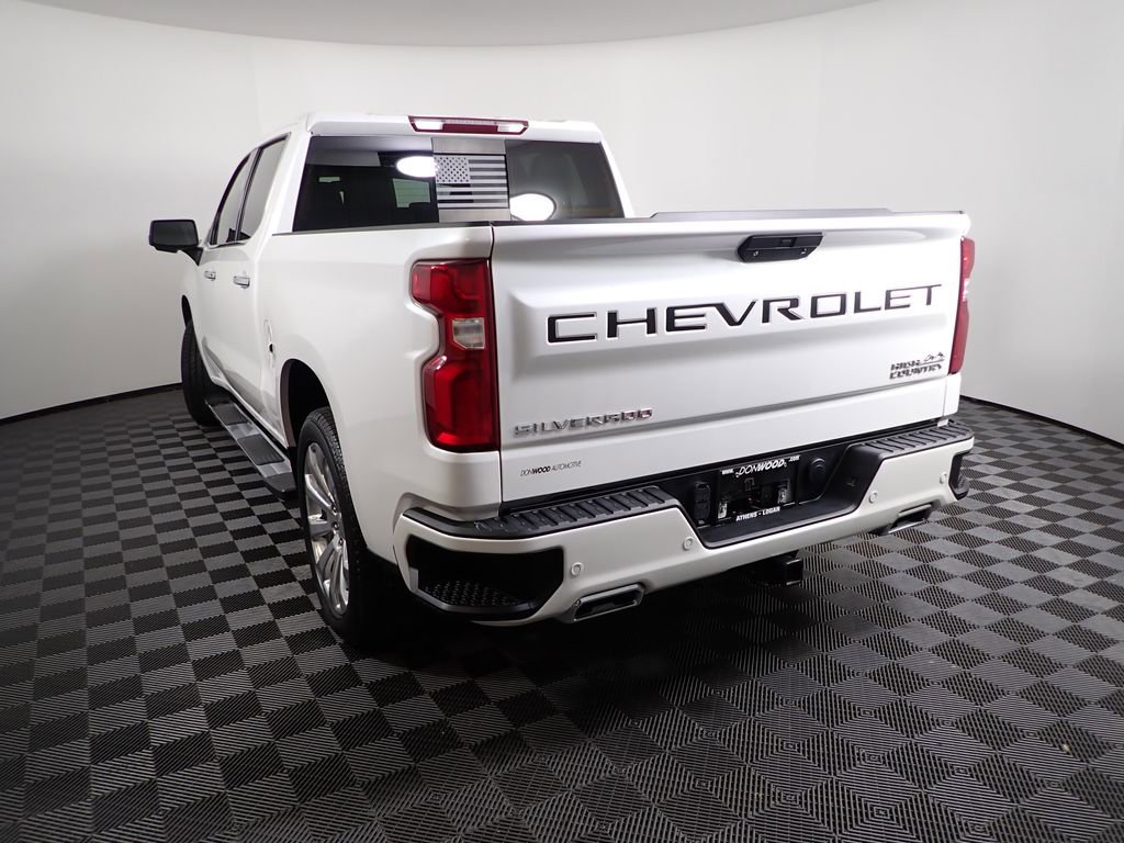 Used 2022 Chevrolet Silverado 1500 High Country w/ LPO, Dark Essentials Package AWD/4WD image 16