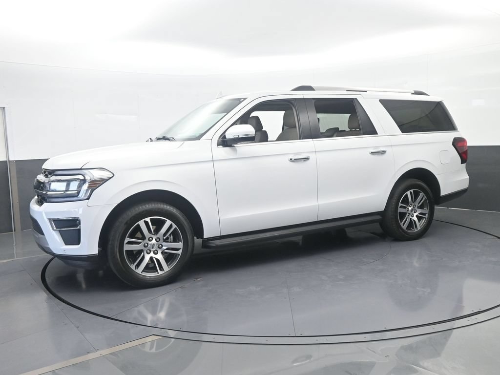 Used 2024 Ford Expedition Max Limited RWD image 2