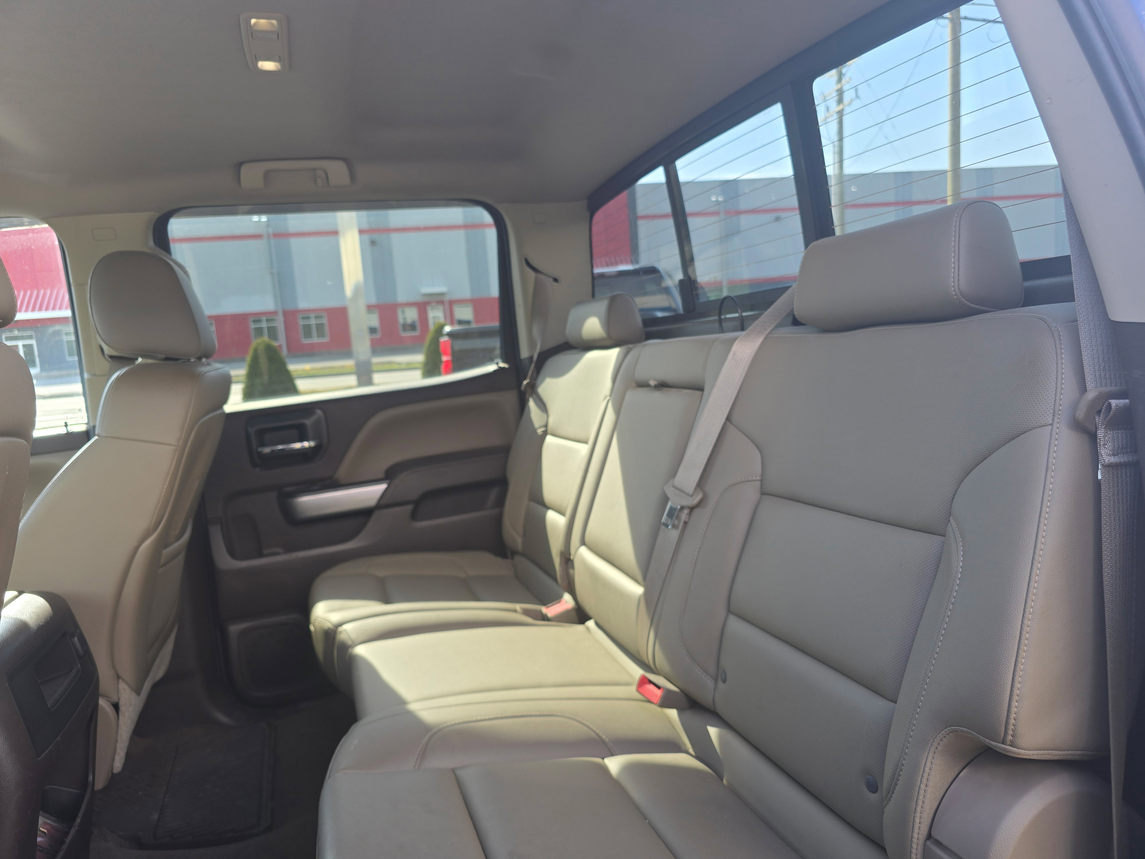 Used 2015 Chevrolet Silverado 1500 LTZ Z71 w/ LTZ Plus Package AWD/4WD image 12
