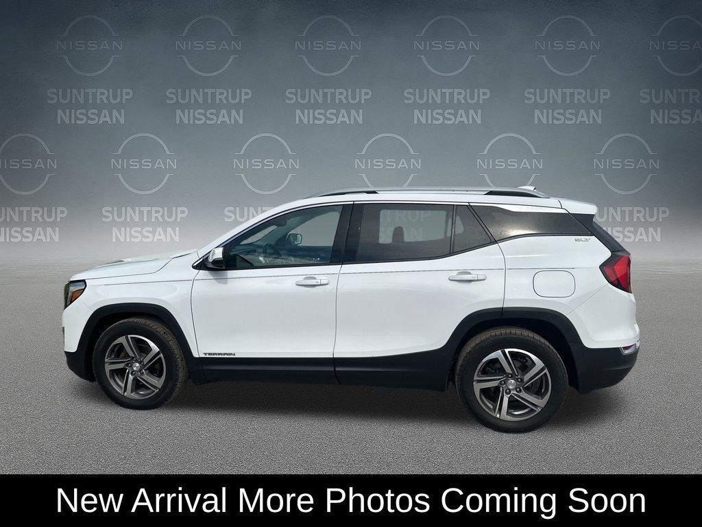 Used 2020 GMC Terrain SLT w/ Preferred Package FWD image 3