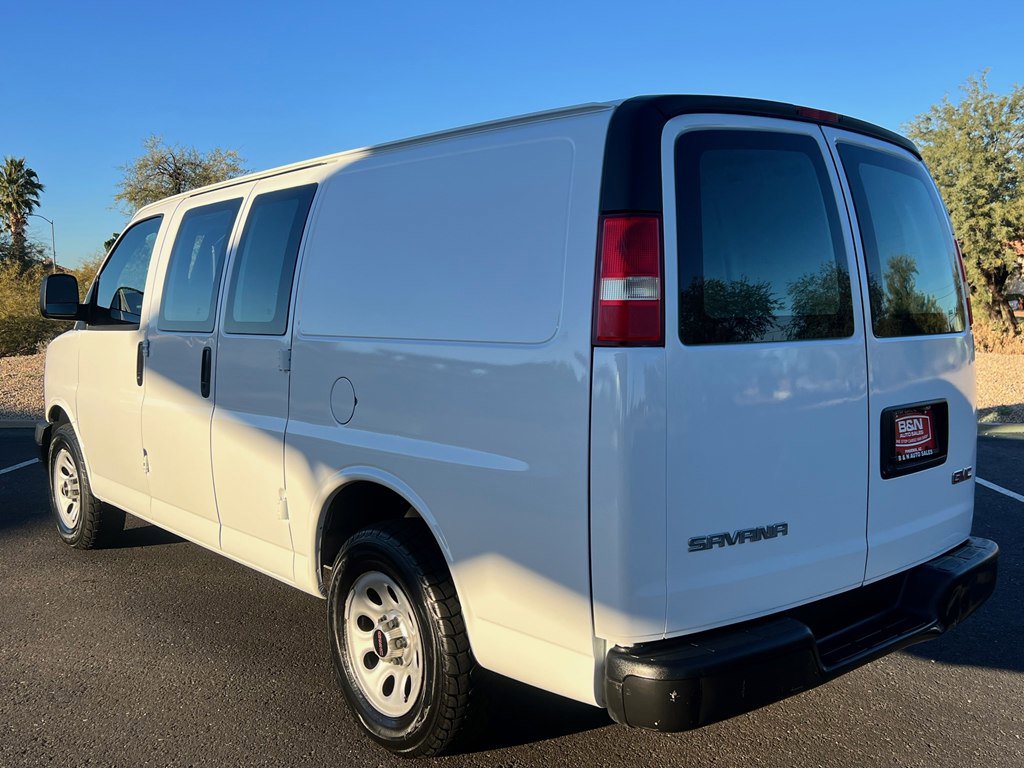 Used 2012 GMC Savana 1500 AWD image 3