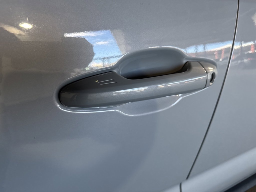 Used 2019 Toyota Tacoma TRD Sport image 12