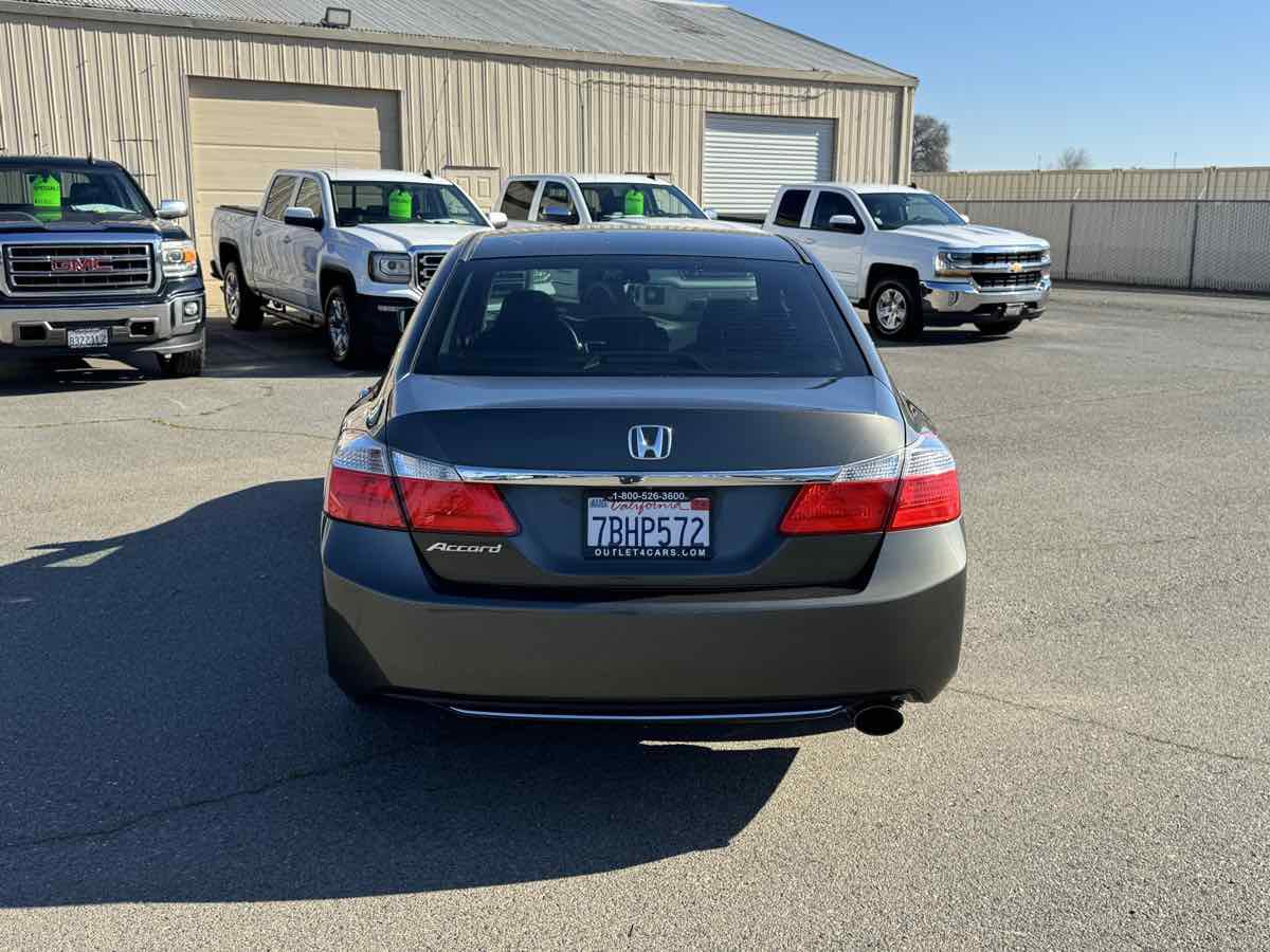 Used 2013 Honda Accord LX image 8