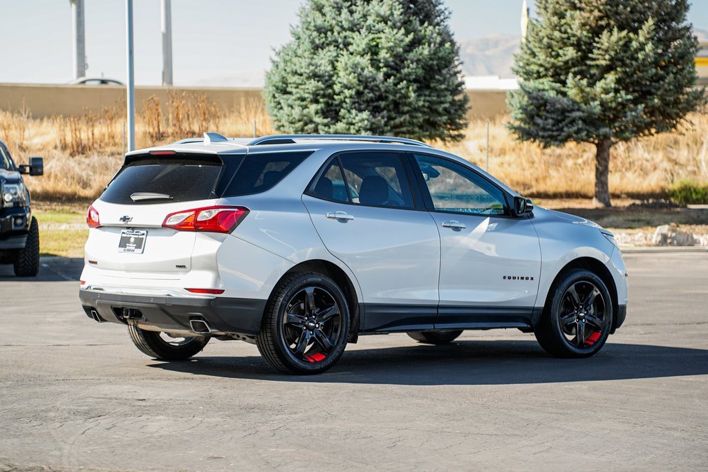 Used 2020 Chevrolet Equinox Premier w/ Premier Redline Edition image 5