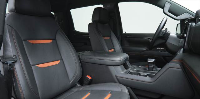 Used 2025 GMC Sierra 1500 AT4 image 25
