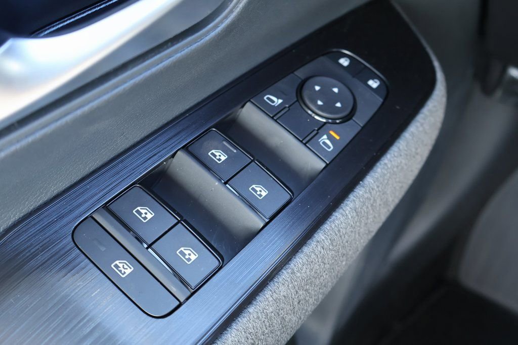 New 2026 Nissan Kicks SV w/ Cold Weather Package image 14