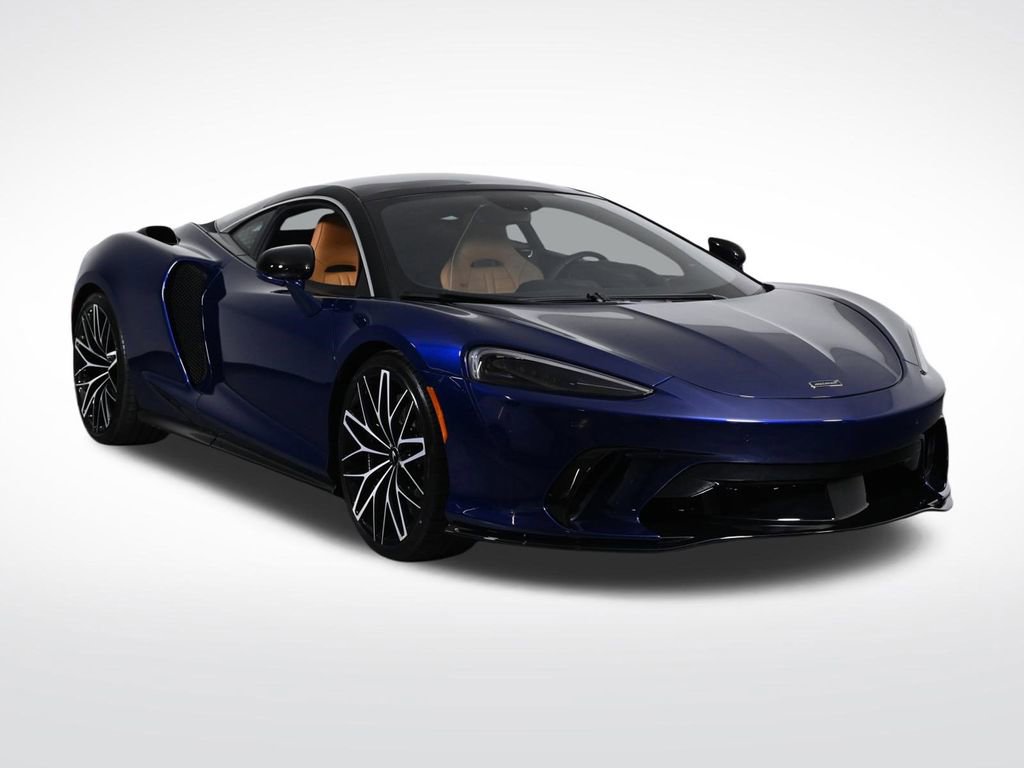 New 2026 McLaren GTS RWD image 7