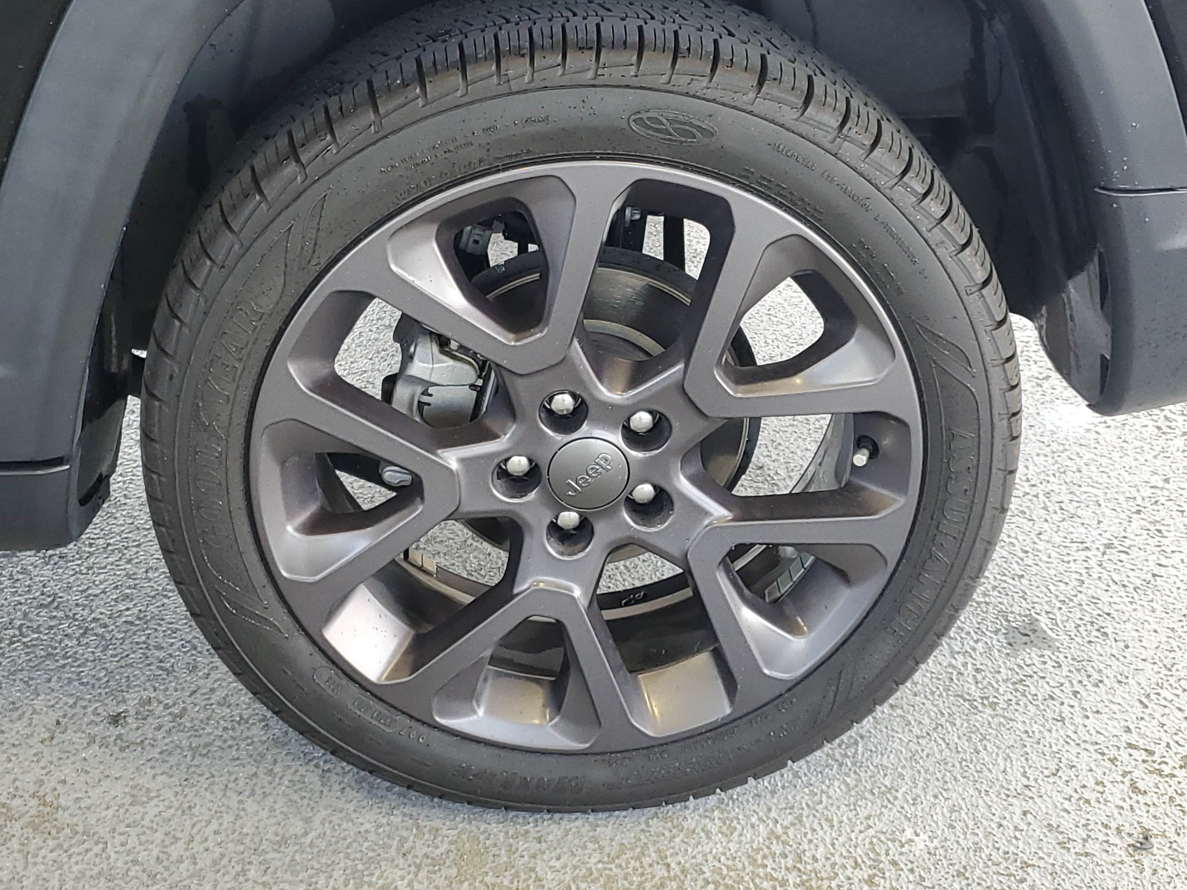 Used 2021 Jeep Compass Latitude w/ Sun and Sound Group FWD image 6