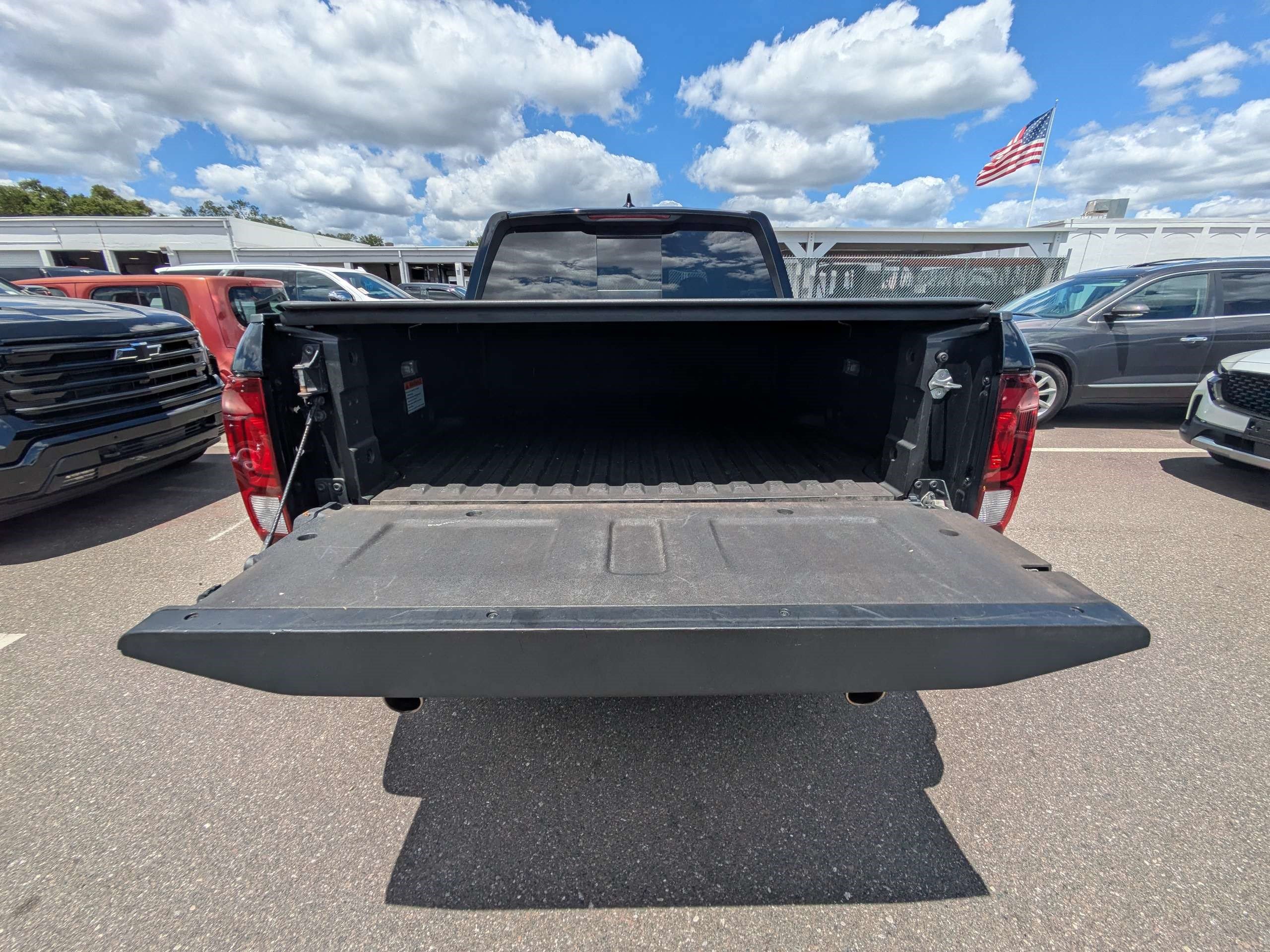 Used 2021 Honda Ridgeline Black Edition image 10