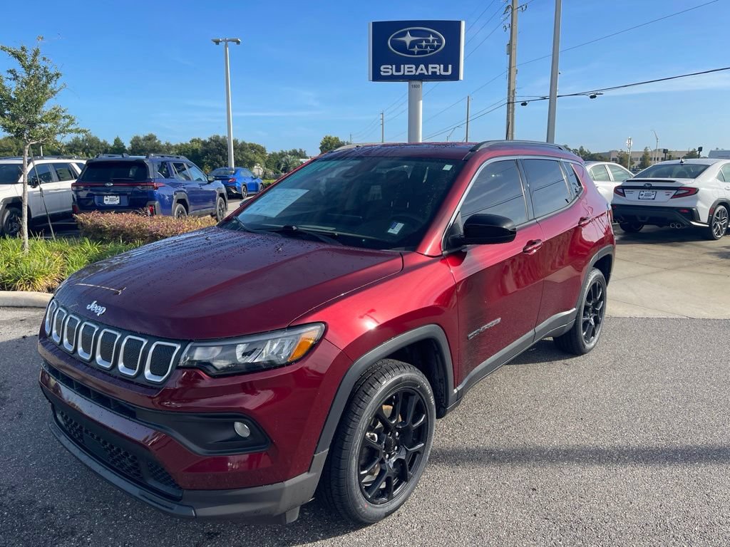 Used 2022 Jeep Compass Latitude AWD/4WD image 1