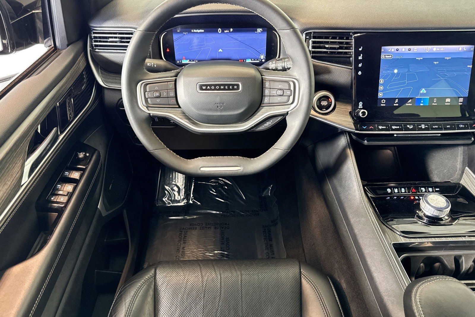 Used 2023 Jeep Wagoneer Series II image 21