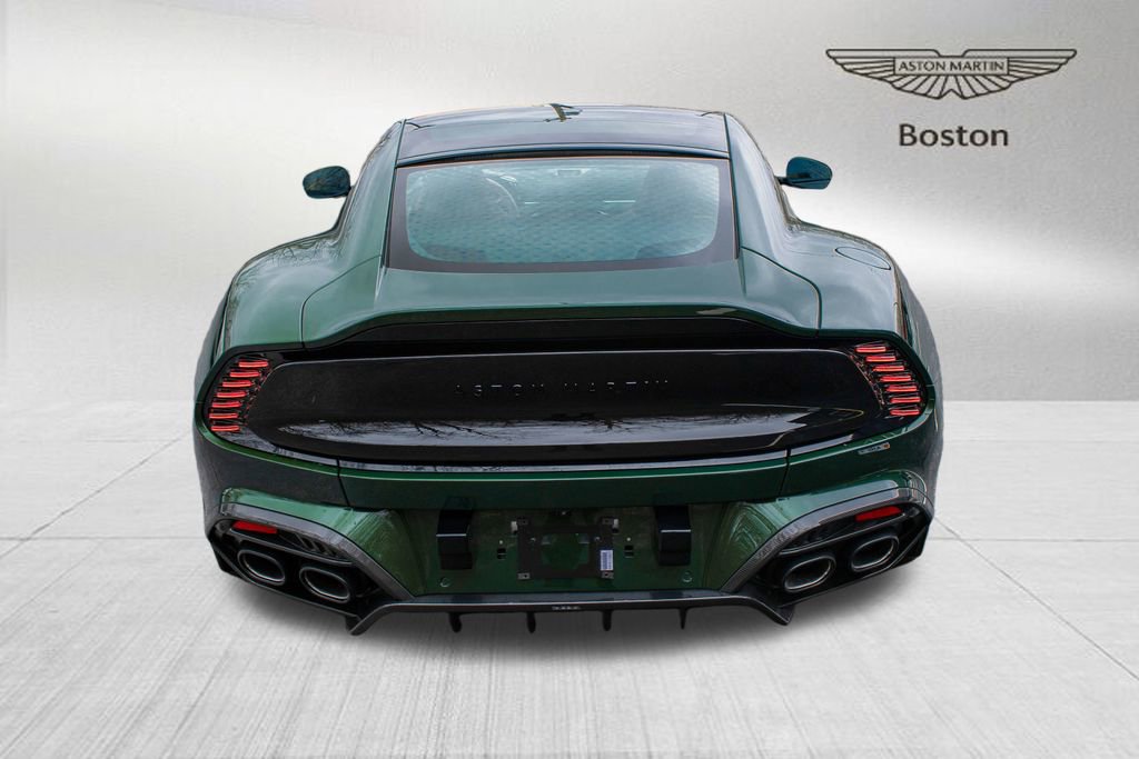New 2025 Aston Martin Vanquish image 2