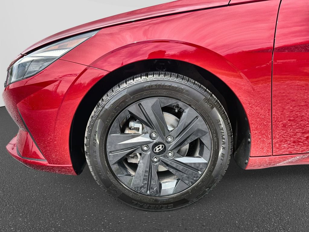 Certified 2023 Hyundai Elantra SEL FWD image 14