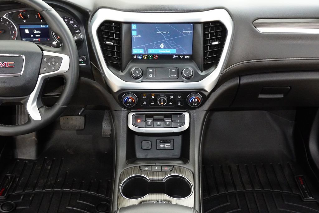 Used 2023 GMC Acadia SLT w/ Elevation Edition image 17