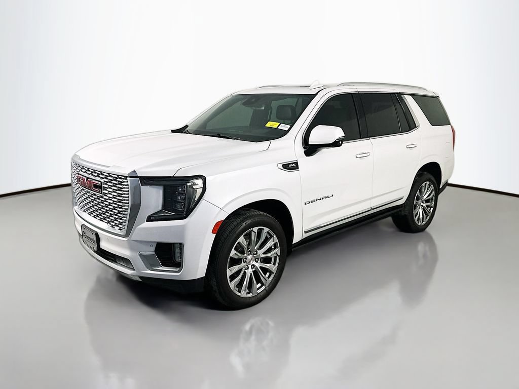 Used 2023 GMC Yukon Denali w/ LPO, Floor Liner Package AWD/4WD image 3