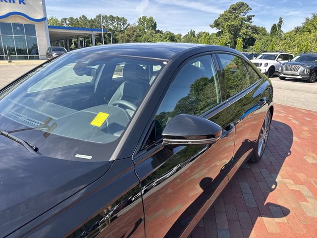 Used 2025 Audi A6 2.0T Premium AWD/4WD image 5