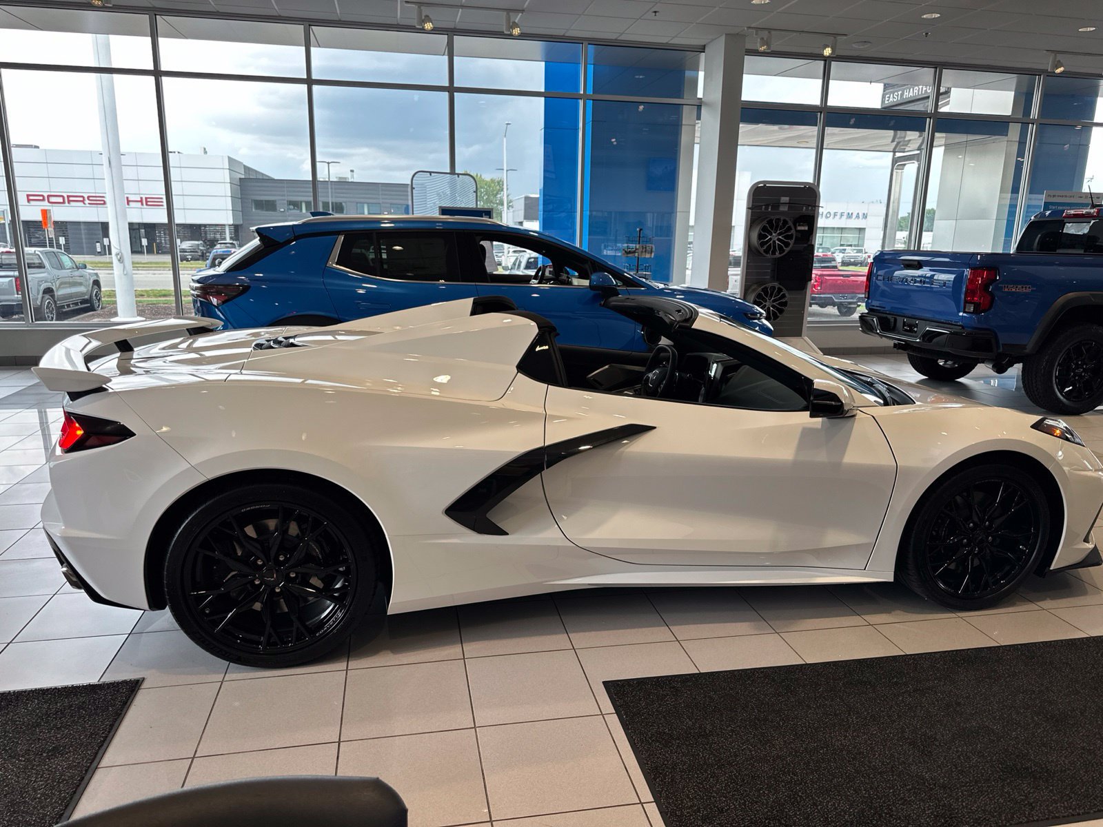New 2026 Chevrolet Corvette Stingray Preferred Conv w/ Z51 Performance Package RWD image 4