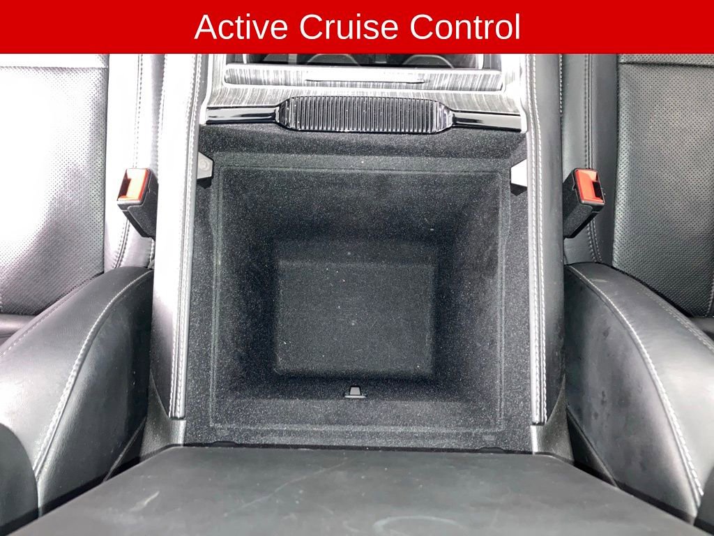 Used 2023 Jeep Wagoneer L Series III w/ Preferred Equipment Group image 12