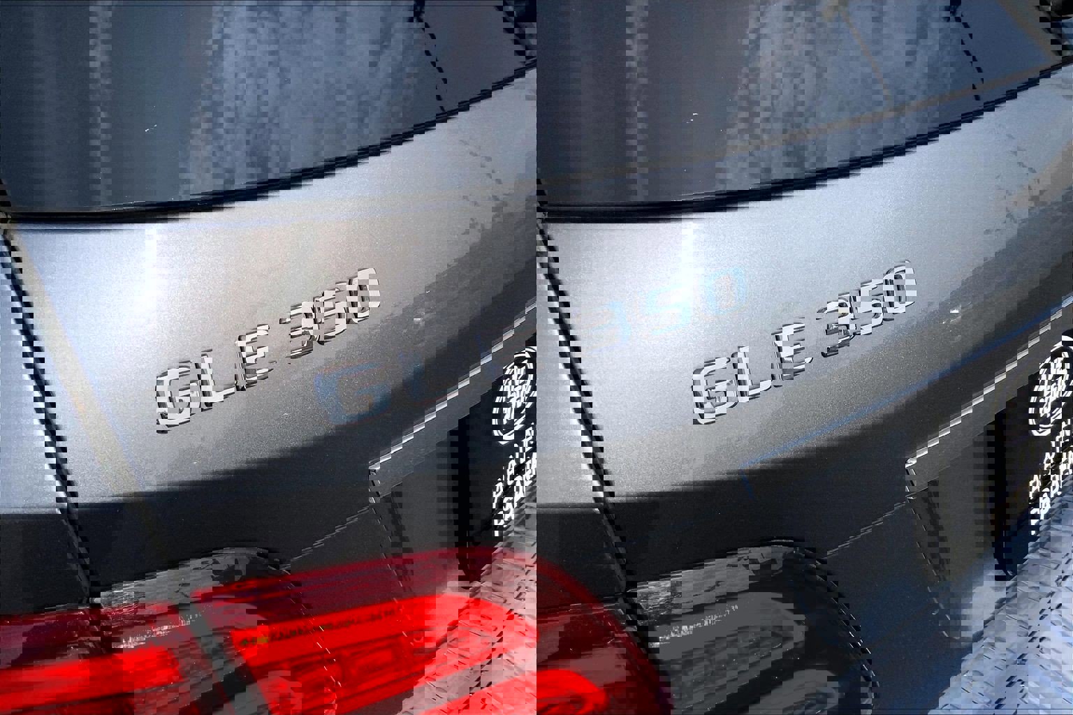 Used 2018 Mercedes-Benz GLE 350 w/ Premium 1 Package image 31