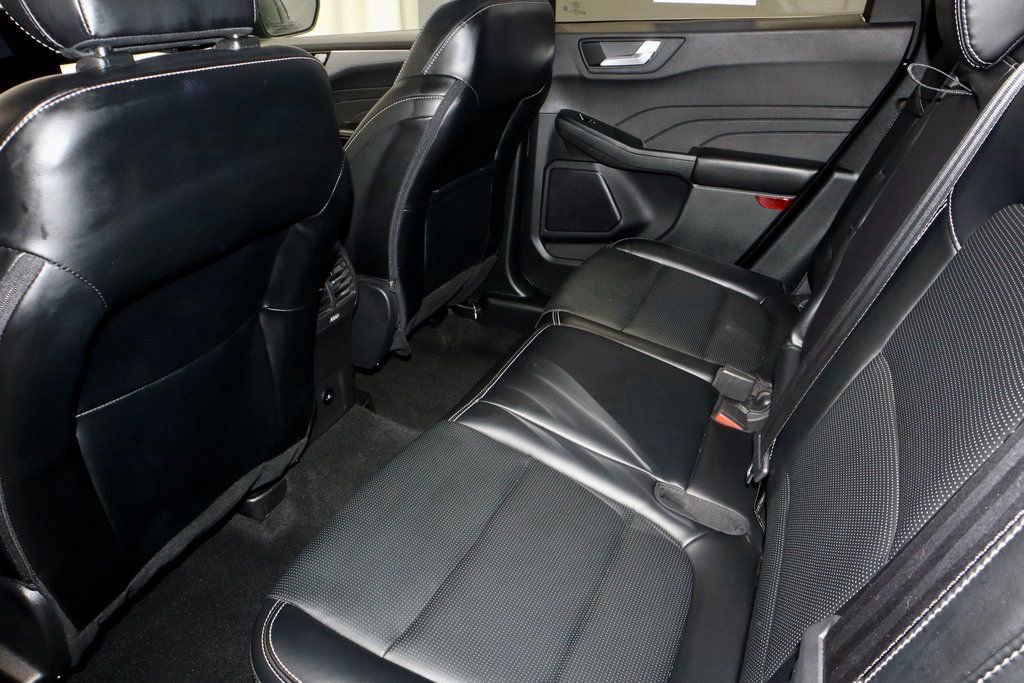 Used 2025 Ford Escape Platinum image 22