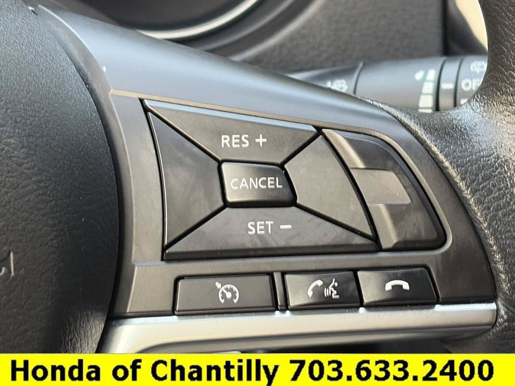 Used 2018 Nissan Rogue Sport S w/ S Appearance Package AWD/4WD image 34