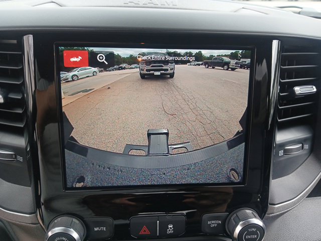 New 2026 RAM 5500 Tradesman w/ Chrome Appearance Group AWD/4WD image 35