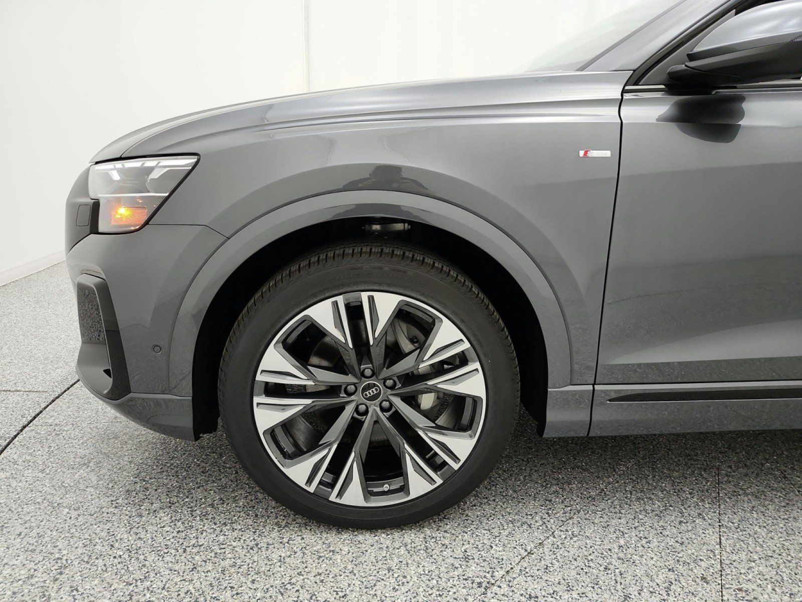 New 2026 Audi Q8 Premium Plus AWD/4WD image 13