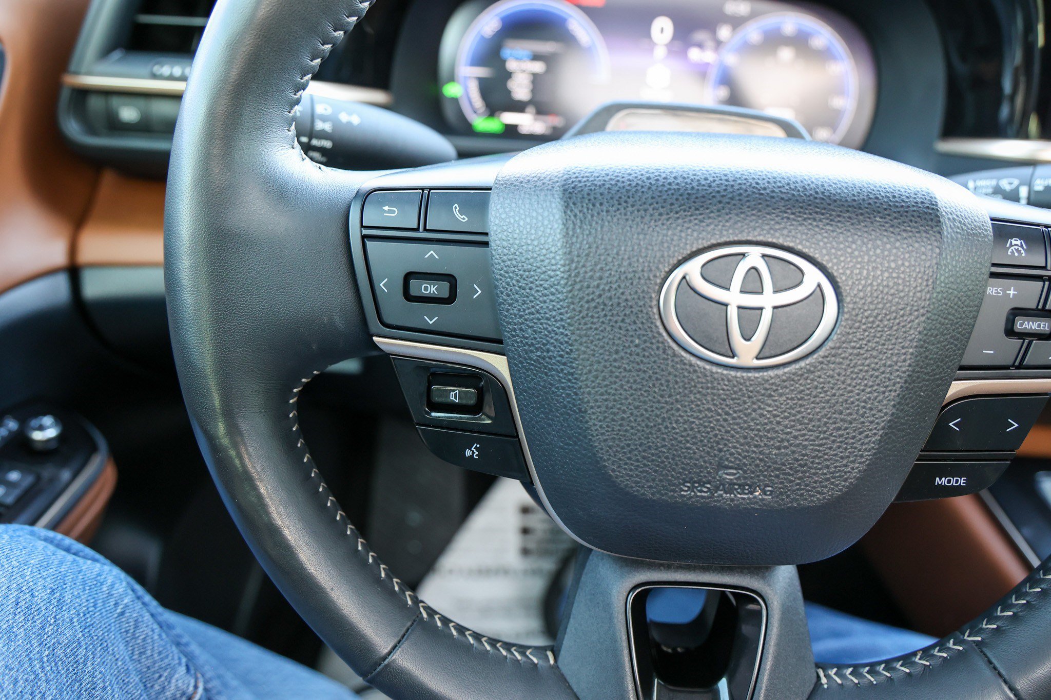 Certified 2026 Toyota Crown w/ Advanced Technology Package AWD/4WD image 18