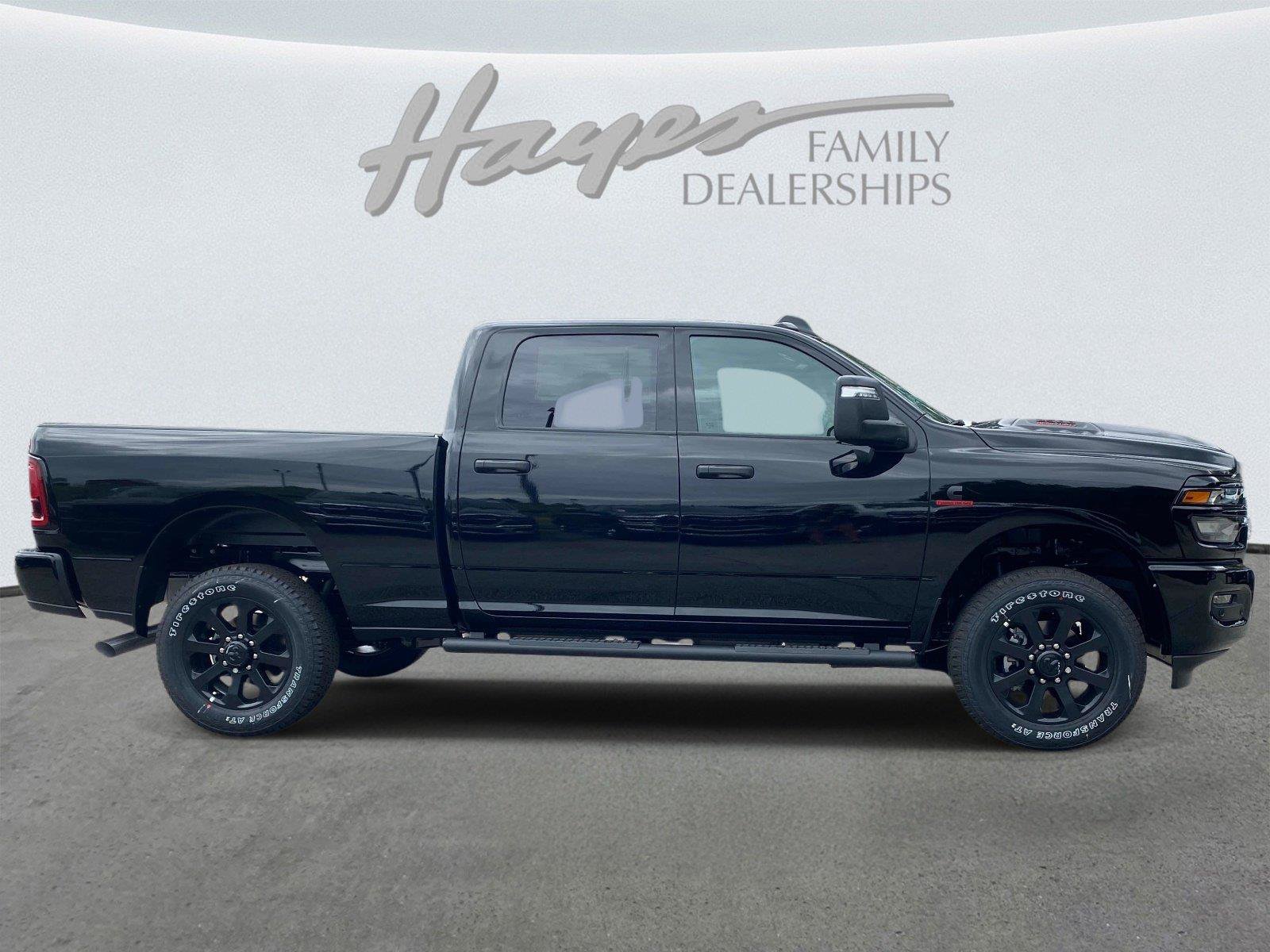 New 2026 RAM 2500 Tradesman AWD/4WD image 3