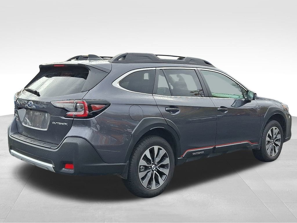 Used 2025 Subaru Outback Limited w/ Popular Package #2 image 4