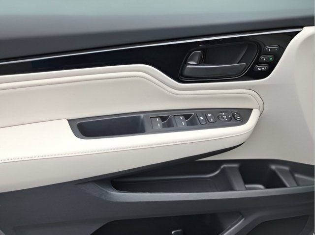 New 2026 Honda Odyssey Touring image 23