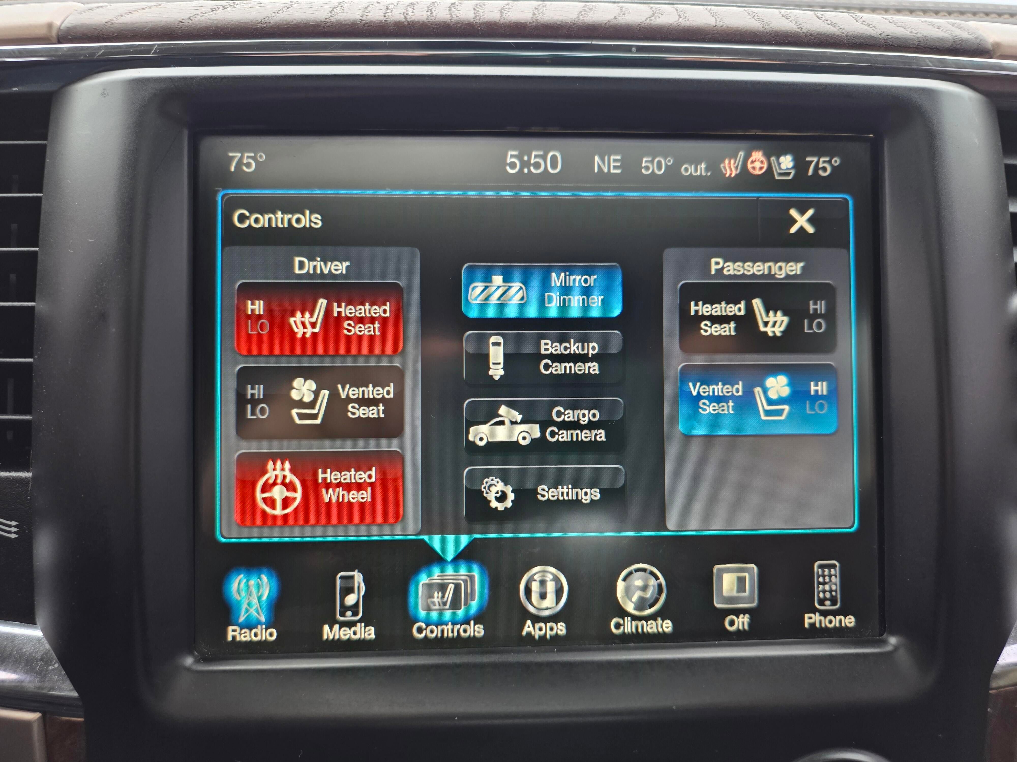Used 2017 RAM 3500 Laramie Longhorn w/ Convenience Group AWD/4WD image 16