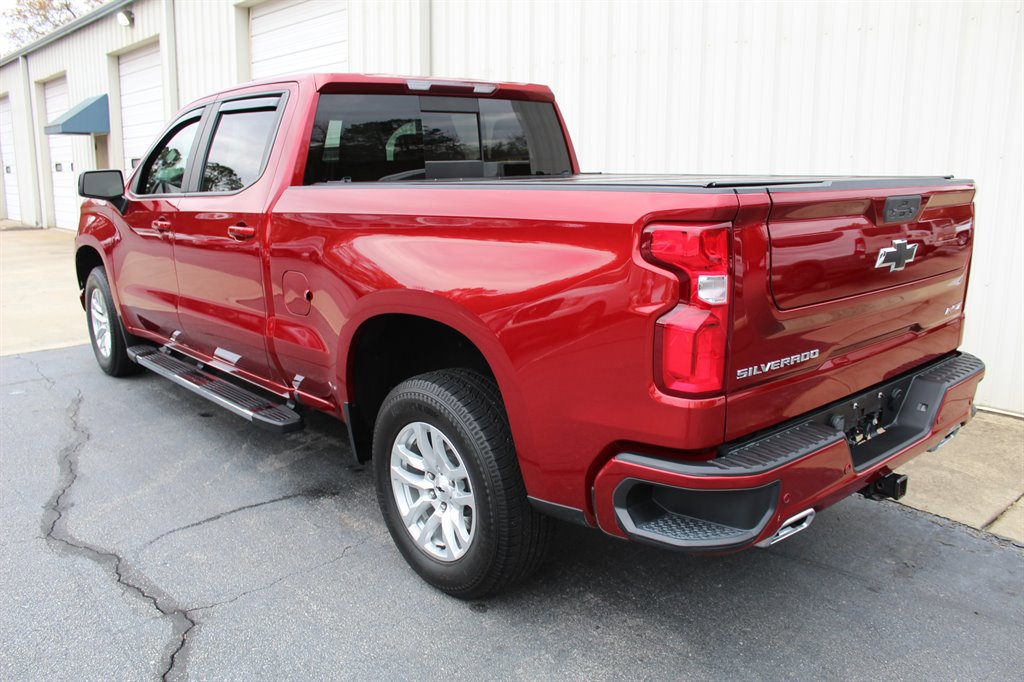 Used 2021 Chevrolet Silverado 1500 RST image 4