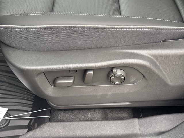 New 2026 Buick Envision Avenir image 25